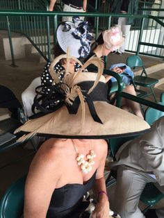 40 Fabulous Derby Hats: Our Style Editor shares some of her favorites Kentucky Derby Women, Kentucky Derby Attire, Derby Time, Horse Races