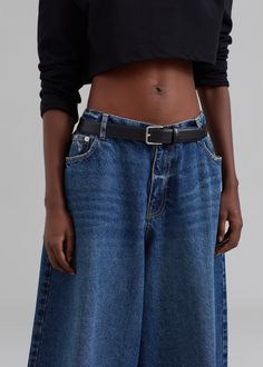 Color: Dark Blue Midweight woven cotton denim Oversized fit Exaggerated wide leg Half elasticated waistband Slant hip pockets Back patch pockets Front button closure Zip fly Unlined 100% Cotton Machine Wash Cold By The Frankie Shop. Imported *Belt is for styling purposes only The Frankie Shop, Frankie Shop, Back Patch, Woven Cotton, Wide Leg Jeans, Oversized Fits, Patch Pocket, Leg Jeans, Dark Blue