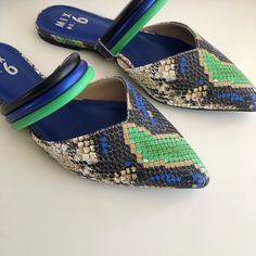 Brand: Mix No 6 Style: Izabela Size: 6 Excellent Brand New Condition, Nwot Flats Color(S): Blue, Green, Black, Beige, Cream Snake Skin Detail, Point Toe, Strap So Stylish! Perfect For So Many Styles And Occasions. We Ship Fastsame Or Next Day! Blue Slip-on Synthetic Flats, Blue Pointed Toe Flats For Summer, Trendy Blue Summer Flats, Blue Closed Toe Flats For Spring, Blue Synthetic Flats For Summer, Blue Synthetic Summer Flats, Blue Pointed Toe Flats For Spring, Blue Flats For Spring Party, Blue Spring Party Flats