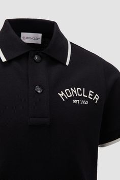 Easily worn to school, extra-curricular activities or play time, this polo shirt is as practical as they come. The short sleeve style is crafted from cotton piquet and embellished with an embroidered logo. Classic Collared Polo Shirt With Logo, Sporty Short Sleeve Polo Shirt With Embroidered Logo, Cotton Collared T-shirt With Embroidered Logo, Collared Cotton Polo Shirt With Logo, Cotton Collared Polo Shirt With Logo, Collared Cotton Top With Logo Detail, Casual Cotton Polo Shirt With Logo Detail, Casual Cotton Polo Shirt With Logo, Sporty Collared Polo Shirt With Embroidered Logo