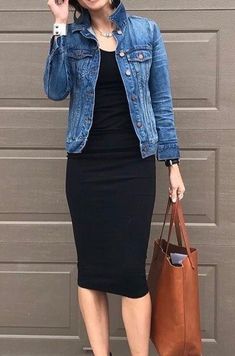 Grown Style, Denim Jacket Outfits, Jackets Outfit, Capsule Dressing, School Secretary, Converse Outfits, Stylish Outfits For Women, Stylish Outfits For Women Over 50