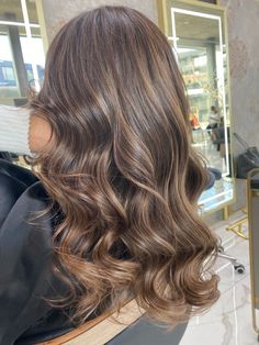 Light Brunette Hair, Rambut Brunette, Honey Brown Hair, Caramel Highlights, Brunette Balayage Hair, Brown Hair Balayage