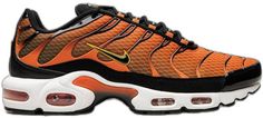 Gold Sneakers, Nike Air Max Plus, Nike Mens, Air Max Plus, Road Running, Air Max, Nike Air Max, Nike Air, University