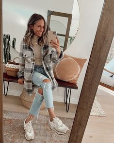 Fall Outfits With Shackets, Shacket Outfit, Plaid Shacket, Beauty And Fashion, Outfit Inspo Fall, Fall Fashion Outfits, Winter Fashion Outfits