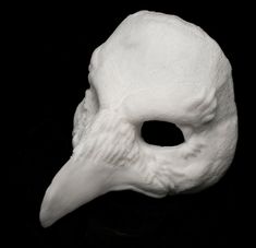 Corvid, Bird, Bird of prey, Kenku mask for LARP costumes, made from soft but durable foam to be combat safe. Very versatile and easy to decorate, can be painted or covered with fabric, and accessorised. Attached using a strap, hood, balaclava or even a full fur cowl. The "Lined and with Strap option" comes pre-lined with a soft, easy to clean fabric lining, and a wide elastic strap to hold the mask in place. So all you need to do is paint your mask! Please note; if you are planning to paint the mask, due to the nature of the material, there may be small air bubbles on the surface of the cast. All of my pre-painted LARP masks in store are made with foam.  Light weight but durable, these masks are easy to wear, ideal for LARP combat, role play, theatre, festivals, masquerade, conventions, co White Masks For Halloween Fantasy Events, White Fantasy Masks For Halloween, Bone Mask, Hood Balaclava, Raven Mask, Larp Costumes, Crow Mask, Blank Mask, Fursuit Head