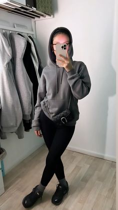 Comfy Winter Outfits For School, Zipper Outfit, Comfy Outfits Winter, Zara Drip, Fasion Outfits, Outfit Inspo Casual, Model Outfits, Zara Fashion, Lazy Day Outfits