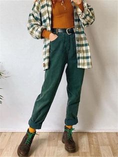 40s Mode, Women High Waist Pants, Jeans Winter, Mode Hippie, Trousers Jeans, Mode Boho, Jeans Ripped, Jeans Mom, Long Jeans