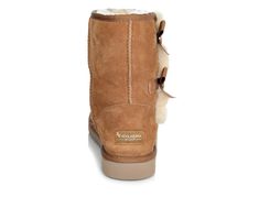 Women's Koolaburra by Ugg Ankle Boots. Keep your feet warm and toasty indoors or out in the Koolaburra by Ugg Victoria Short! These cute booties feature soft cow suede uppers, shearling/ faux fur lining, and EVA foam cushioning midsole. With the Koolaburra Victoria Short you can relax by the fire or brave the cold in adorable style! 1 inch platform,13 1/2 inch circumference,7 1/2 inch shaft height as measured from the instep,Bow and pom accents,Cow suede upper,EVA foam cushioning midsole,EVA tra Kookaburra By Ugg Bedding, Koolaburra Mini Boots, Ugg Sheepskin Cuff Boot, Ugg Ankle Boots, Short Winter Boots, Womens Uggs Koolaburra.com, Adorable Style, Koolaburra By Ugg, Snow Boots Women