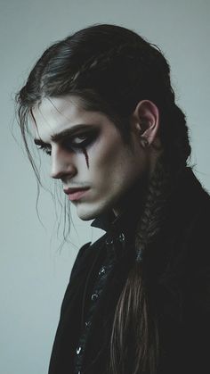 Vampire Looking Men, Gothic Hairstyles Men, Vampire Hairstyles Men, Black Makeup Man, Vampire Men Makeup, Vampire Cosplay Men, Men Vampire Makeup, Vampire Makeup For Men, Vampire Makeup Men