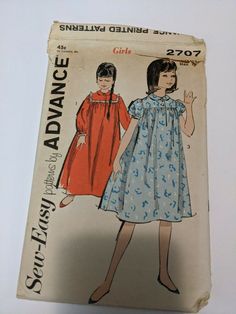 Vintage Nightgown Pattern Free, Nightgown Pattern Free, Vintage Nightgown Pattern, Christmas Nightgowns, Nightgown Pattern, Girls Nightgown, Vintage Nightgown, Sew Easy, Easy Sewing Patterns