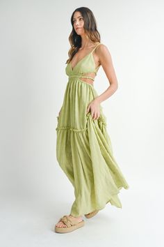 Backless Maxi Dress, Backless Maxi Dresses, Backless Design, Maxi Dress Formal, Tiered Maxi Dress, Long Tops, Green Dress, Denim Dress, Jumpsuit Dress