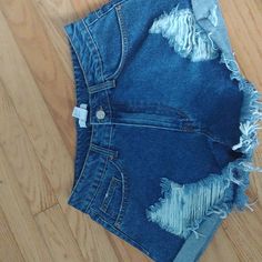 Forever 21 Distressed Denim Blue Jean Shorts Medium Wash Waist Size 27. These Are Brand New Without Tags. Never Worn. Forever 21 Medium Wash High-waisted Shorts, Forever 21 High-waisted Blue Jean Shorts, Forever 21 Blue Cutoff Shorts, Forever 21 Medium Wash Shorts, Forever 21 Cutoff Jean Shorts For Summer, Forever 21 Medium Wash High-waisted Jean Shorts, Forever 21 Medium Wash Jean Shorts, Forever 21 High Rise Denim Shorts, Forever 21 Blue Cutoff Jean Shorts