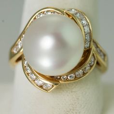 18KRing with 12.5mm button South Sea Pearl and 0.78 carats of diamonds 8.35 grams size 7 South Sea Pearl Ring, Sea Pearl, Sarasota Fl, Sea Pearls, South Sea Pearls, South Seas, Sarasota, Pearl Ring, Accessory Gift