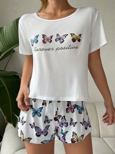 Comfortable White Sleepwear Set, Comfortable White Sleep Set, Casual Printed Sleep Sets, Casual Printed Sleepwear For Pajama Party, White Printed Loungewear Sets, Crew Neck Sleepwear For Summer Sleepover, White Relaxed Fit Sets For Pajama Party, Summer Crew Neck Sleepwear For Sleepovers, Printed Relaxed Fit Tops For Pajama Party