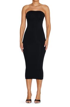 Make the sleekest possible statement in this strapless tube dress that skims your every inch. This form-fitting essential is made from the label's signature NW fabric, which is double lined, has four-way stretch, comfortable compression and a subtle crepe texture. 43" length (size Medium) Strapless Lined 95% viscose, 5% spandex Hand wash, line dry Imported Wolford Fatal Dress, Strapless Tube Dress, Ribbed Tank Dress, Best Summer Dresses, Naked Wardrobe, Thai Dress, Applique Dress, Maxi Dress Cotton, Silk Maxi Dress