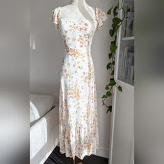 Reformation Floral Butterfly Dress In Aries Print. Size 4. Excellent Condition. Fitted Long Floral Dress For Brunch, Orange Feminine Maxi Dress For Brunch, Elegant Orange Maxi Dress For Garden Party, Orange Feminine Dresses For Daywear, Fitted Orange Midi Dress For Garden Party, Feminine Orange Midi Dress For Brunch, Fitted Orange Maxi Dress, Aries Print, Aries Color