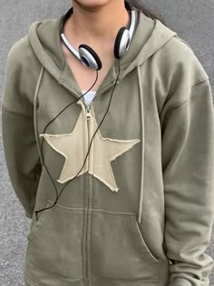 "" Pentagram Pattern Zipper Hoodie" Vintage Star Patch Baggy Zip Up Hoodie - AnotherChill" Baggy Zip Up Hoodie, Star Clothes, Hoodies Zipper, Star Outfit, Star Hoodie, Harajuku Punk, Cut Hoodie, Baggy Hoodie, Plain Hoodies