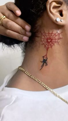 Spider Web Neck Tattoos Women, Aries Tattoo For Black Women, Spider Neck Tattoos Women, Cute Snake Tattoos For Women, Middle Neck Tattoos Women, Ear To Neck Tattoo, Tattoo Ideas Female Patchwork, Exotic Tattoos For Women, Colored Tattoos For Women