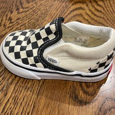 Black And White Checkered Vans. New Without Tags. Box Included. No Wear. Playful White Vans Sneakers, White Vans Sneakers For School, White Checkered Vans, Checkered Vans, Shoes Brand, Vans Shoes, Shoe Brands, Kids Shoes, Black Red