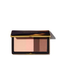 Victoria Beckham Beauty Smoky Eye Brick - Silk | VIOLET GREY Victoria Beckham Makeup, Best Eyelash Curler, Victoria Beckham Beauty, Date Night Makeup, Minimal Packaging, Celebrity Makeup Looks, Violet Grey, Beauty Regimen, Eyelash Curler