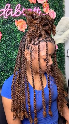 Color Protective Styles, Long Invisible Locs With Color, Invisible Locs Twist With Color, Textured Twists, Invisible Locks, Big Twist Braids Hairstyles, Braids Ideas, Beautiful Black Hair