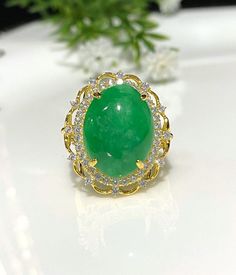 Vintage 15K 610 Solid Yellow Gold Green Jadeite Jade & White Topaz Ring....Marked 610 means 61% of Gold and tested 15K Gold ...Total of weights 5.0gramsMeasure of Face 22.1MMIt's in very good condition. Topas Ring, Nephrite Jade, Topaz Ring, White Topaz, Solid Yellow, Wedding Rings Engagement, Wedding Engagement, Topaz, Jade