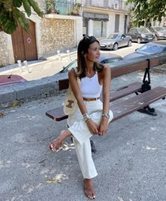 London Outfit Summer, Greece Outfit Ideas, Brunch Outfit Summer, Vacation Outfit Summer, Outfit Europe, Trip Outfits