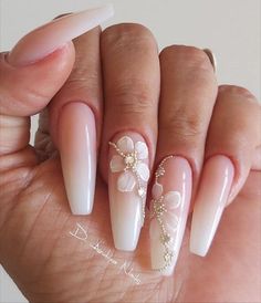 How To Strengthen Nails, Jasmine Nails, Strengthen Nails, Nail Vibes, Perfect Manicure, Nails Now, Nails Design With Rhinestones