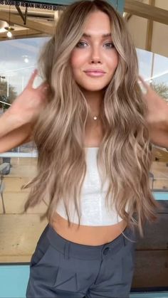 Summer Hair Extensions, Light Brown Extensions, Pecan Blonde Hair, Dark Blonde Extensions, Dark Blonde Hair Extensions, Blond Hair Ideas For Brunettes, Pecan Sandy Hair, Pecan Sandie Hair Color, Pecan Sandie Hair