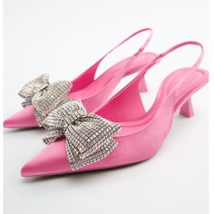 New With Tag Blogger’s Favorite Zara Best Sellers Zara New Collection Zara 2022 Shoes With Bows, Medium Heel Shoes, Butterfly Heels, Glitter Stilettos, Bow High Heels, Miss Peregrine, Office Shoes Women, Pink Bow Tie, Mid Heel Shoes