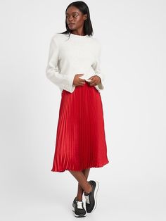 Fall Pleated Waist Skirted Bottoms, Pleated Waist Skirt For Fall, Skirted Bottoms With Pleated Waist For Fall, Fall Skirted Bottoms With Pleated Waist, Fall Stretch A-line Pleated Skirt, Fall Pleated Skirt With Elastic Waistband, Stretch Full Pleated Skirt For Fall, Fall Pleated Skirt With Elastic Waistband, Relaxed Fit, Casual A-line Pleated Skirt