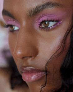 Spiderbite Piercings, Maquillage On Fleek, Pink Eye Makeup, Barbie Makeup, Pink Eye, Purple Makeup