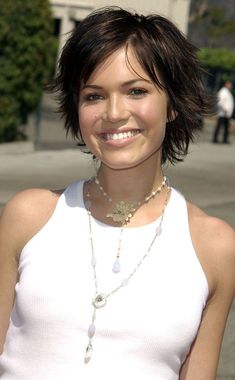 Mandy Moore Short Hair, Sassy Hairstyles, Short Shaggy Haircuts, Short Shag Haircuts, Shag Hairstyles, Mandy Moore, Shag Haircut