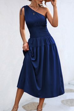 Casual Simplicity Solid Frenulum Oblique Collar Waist Skirt Dresses Cotton Dresses Summer, Navy Blue Midi Dress, One Shoulder Midi Dress, Sleeveless Outfit, Dress Stand, Minimalist Dresses, Cotton Shirt Dress, Maxi Shirt Dress, Polka Dress