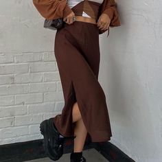 Brown Y2k Skirt For Spring, Y2k Style Brown Skirt For Spring, Y2k Brown Skirt For Spring, Y2k High Waist Lined Skirt, Y2k Style Long Summer Skirt, Y2k Long Summer Skirt, Y2k Long Skirt For Summer, Brown Y2k Summer Skirt, Y2k Brown Summer Bottoms