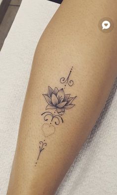 Ladies Back Tattoo Ideas For Women, Lotus Tattoo Minimalist, Mandala Tattoo For Women, Lotusblume Tattoo, Unique Tattoos For Women, Lotus Tattoo Design, Hand Tattoos For Girls, Flower Wrist Tattoos, Tasteful Tattoos