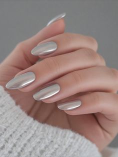 A chrome long curve nail design Rhode Gray Chrome Nails, Silver Chrome Oval Nails, Prom Nails Silver Glittery, Base Nails Design, Silver Disco Nails, Chrome On White Nails, Gray Nails With Chrome, Chrome Nails Gray, Chrome Gray Nails