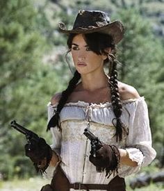 Hot Cowgirl Halloween Costumes, Saloon Outfits, Wild West Outfits, Cowgirl Halloween Costumes, Wild West Party, Saloon Girls, Old Western, Cowgirl Style Outfits, Cowboy Costume