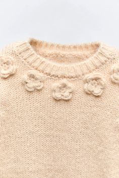 FLORAL KNIT SWEATER - Mid-ecru | ZARA United States Crocheted Flower, Cardigan Sweater Vest, Floral Sweater, Zara Girl, Cardigan Sweater Dress, Floral Knit, Baby Sweater, Fashion Project, Tree Farm