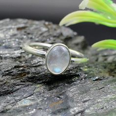 Stacking Moonstone Ring- Sterling Silver Ring- Rainbow Moonstone Ring - Moonstone Jewelry- Bezel Ring-White Labradorite Ring -Stacking Ring 》D E T A I L S《 ✦Gemstone : Rainbow Moonstone ✦Metal : 925 Sterling Silver ✦Gemstone Size : 7 x 5 MM Approx ✦Weight : 3 Gram Approx ❣❣ Handmade Item ❣❣ **This ring is made to order** 》G EM S T O N E D E T A I L《 **Gemstone structure may vary from the image as two gemstones do not have the same structure** If you want to see the picture of gemstone, then feel White Labradorite, Red Stone Ring, Ring Moonstone, Green Amethyst Ring, Moonstone Ring Sterling Silver, Rainbow Rings, Bar Ring, Bezel Ring, Rainbow Moonstone Ring