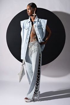 COVERED IN DIAMONDS RELAXED JEANS in light blue denim Pants Low Waist, Denim Wide Leg Pants, Cutout Shirts, Looks Jeans, Denim Wide Leg, Relaxed Jeans, Long Jeans, Jeans Casual, Hipster Fashion