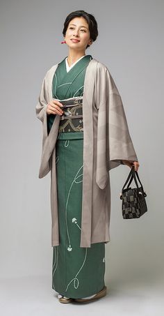 Japanese Kimono Fashion, Asian Style Clothes, Asian Traditional Fashion, Traditional Japanese Kimono, Casual Kimono, Traditional Kimono