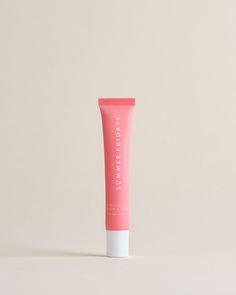 This 100% vegan lip balm conditions and soothes dry lips while providing a touch of sheer pink color. Butter up for instant moisture, color and shine with a blend of buttercream and a hint of sweet sugar flavor. Allure Best of Beauty Award - Best Lip Balm Limited to three units per customer. Summer Fridays Lip Balm Pink Sugar, Summer Fridays Pink Sugar, Summer Fridays Lip Balm, Lip Butter Balm, Summer Friday, Vegan Lip Balm, Skin Care Quiz, Best Lip Balm, Lip Butter