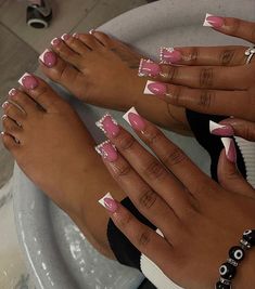 Freestyle French Tip Nails Short, Cute Acrylic Nail Designs Birthday, Pretty Duck Nails, Cute Nails Acrylic Black Women, French Tip Duck Nails Acrylic, Bad And Boujee Nails Medium, Acrylic Nail Designs Black Women, Name On Nails Boyfriends, Nails For 13th Birthday