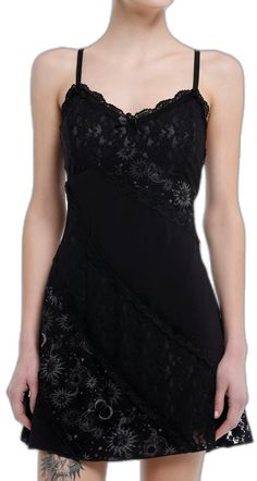 Summer Night Dresses With Contrast Lace, Summer Night Dress With Contrast Lace, Fitted Night Dress With Delicate Straps, Fitted Dress With Delicate Straps For Night, Fitted Slip Dress With Lace Patchwork And Spaghetti Straps, Black Lace Slip Dress With Spaghetti Straps, Black Slip Dress With Contrast Lace For Night Out, Black Lace Slip Dress For Summer, Black Spaghetti Strap Dress With Delicate Lace