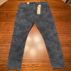 Brand Nwt Levi’s Camo 512 Stretch Denim Jeans - Sizes 38 X 30 & 32 X 30 Are Available. Great Pair Of Jeans From Levi’s. They Have A Great Dark Blue And Grey Camo Pattern, Slim Fit And Stretch Denim. The Jeans Are Brand New And Have Never Been Worn. Free From Any Rips Stains Or Imperfections. Garment Is In A Smoke And Pet Free Home. Please Let Me Know If You Have Any Additional Questions. Fitted Camouflage Jeans Casual Style, Fitted Camouflage Cotton Jeans, Camouflage Denim Jeans For Fall, Fall Camouflage Denim Jeans, Grey Camo, Levis Men, Jeans Brands, Levis Jeans, Stretch Denim