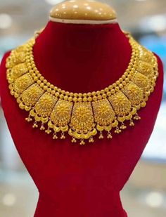 Gold Mangalsutra Designs, Gold Mangalsutra, Mangalsutra Designs, Jewellery Sets, Bridal Gold Jewellery Designs, Bridal Gold Jewellery, Bridal Jewellery, Gold Jewellery Design