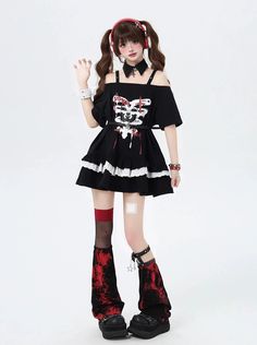 ❤Off-the-shoulder lace mid-long top❤︎ Visual Kei Outfits, Ugly Outfits, Models To Draw, Estilo Harajuku, Style Kawaii, Fake Collar, Poses Reference, Cyberpunk Art, Outfits With Hats