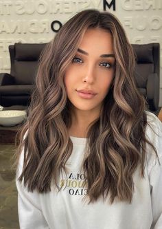 50+ Trendy Hair Colour For Every Women : Rich Brunette with Coconut Toasted Rambut Brunette, Spring Hair Color, Trendy Hair Color, Spring Hairstyles