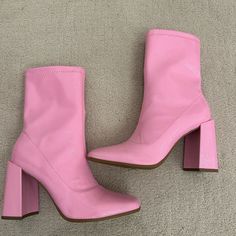 Never Worn Pink Ankle-high Heels For Fall, Pink Pointed Toe Faux Leather Heels, Pink Ankle Boot Heels For Fall, Spring Synthetic Heeled Boots With Round Toe, Spring Synthetic High-heeled Boots, Pink Faux Leather Party Boots, Pink Round Toe Heels For Fall, Pink High Ankle Heeled Boots For Spring, Fall Pink Round Toe Heels